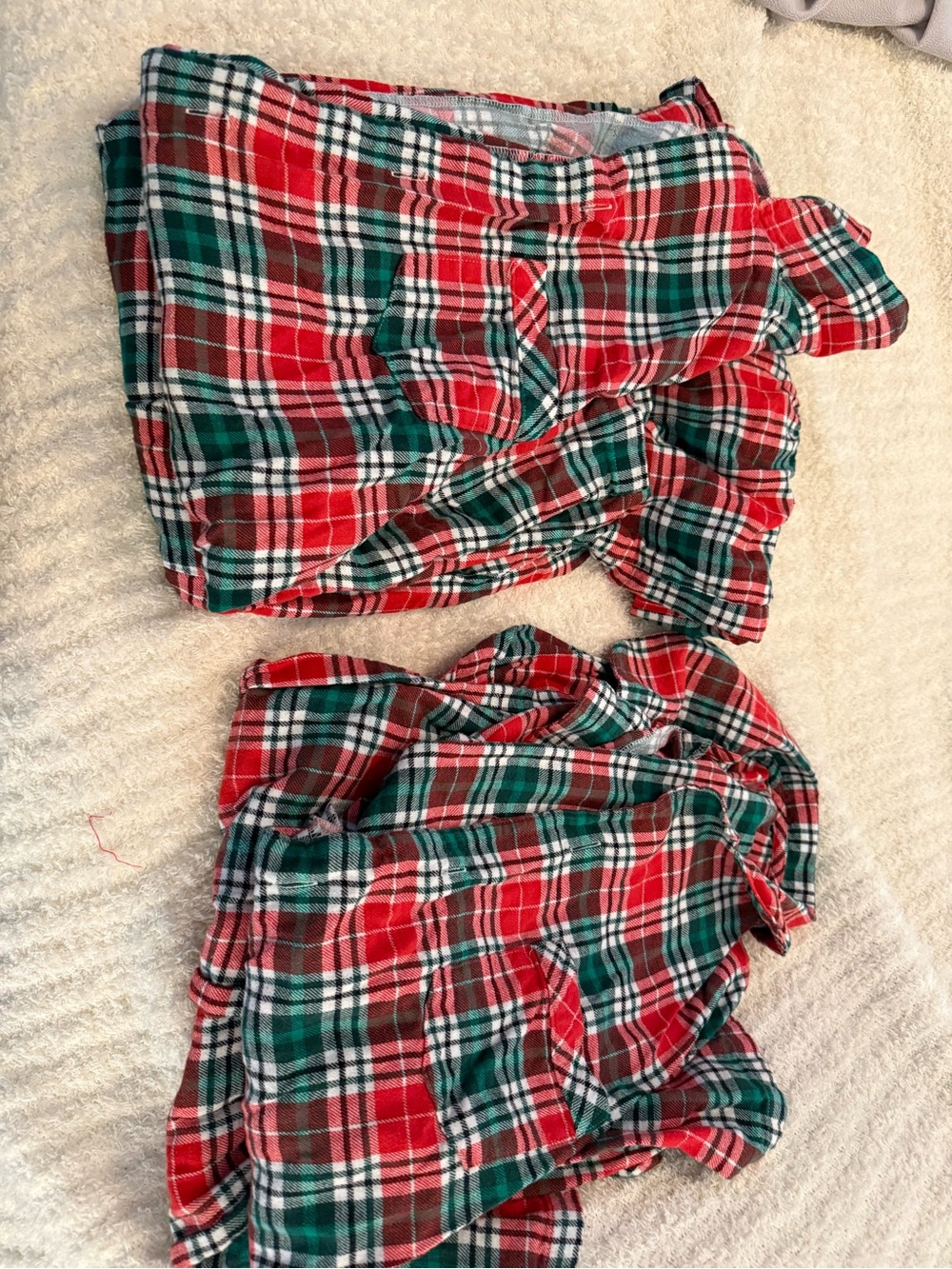 Two Pair men’s medium matching Red & Green Christmas Pajamas